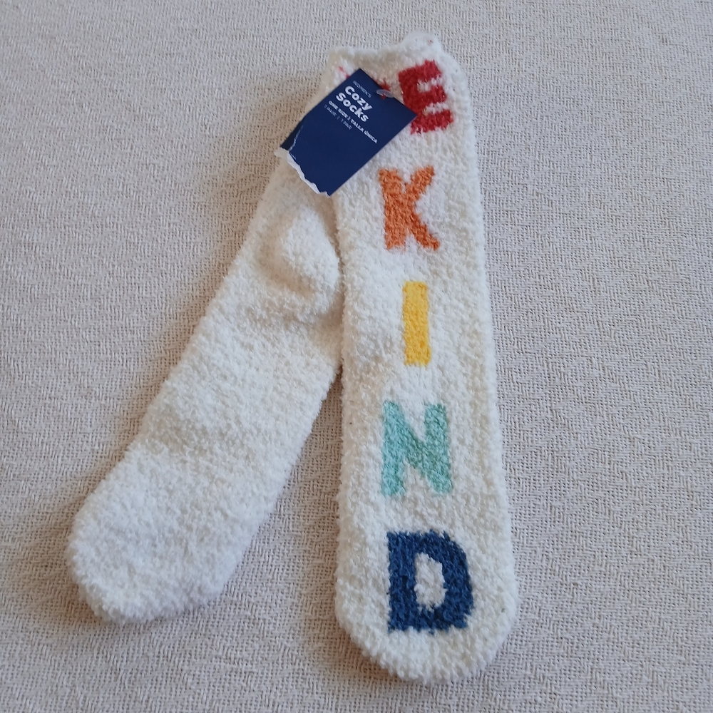 old navy ♡ be kind cozy socks rainbow soft fuzzy whimsicsl positive colorful